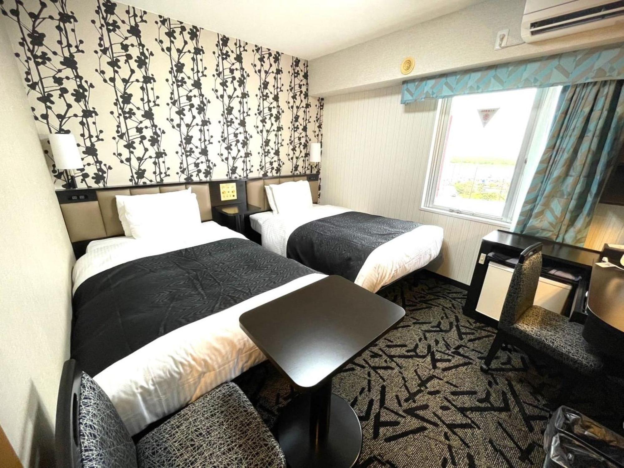 Apa Hotel Ishigakijima Ishigaki  Экстерьер фото